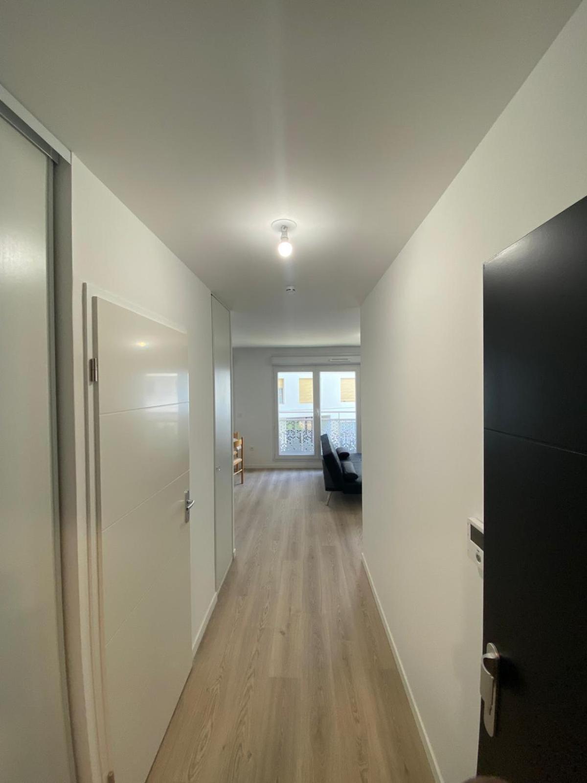 Joli Appartement F2 Bobigny Metro Proche Paris Экстерьер фото