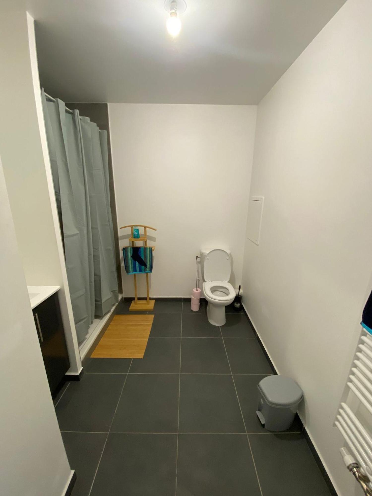 Joli Appartement F2 Bobigny Metro Proche Paris Экстерьер фото