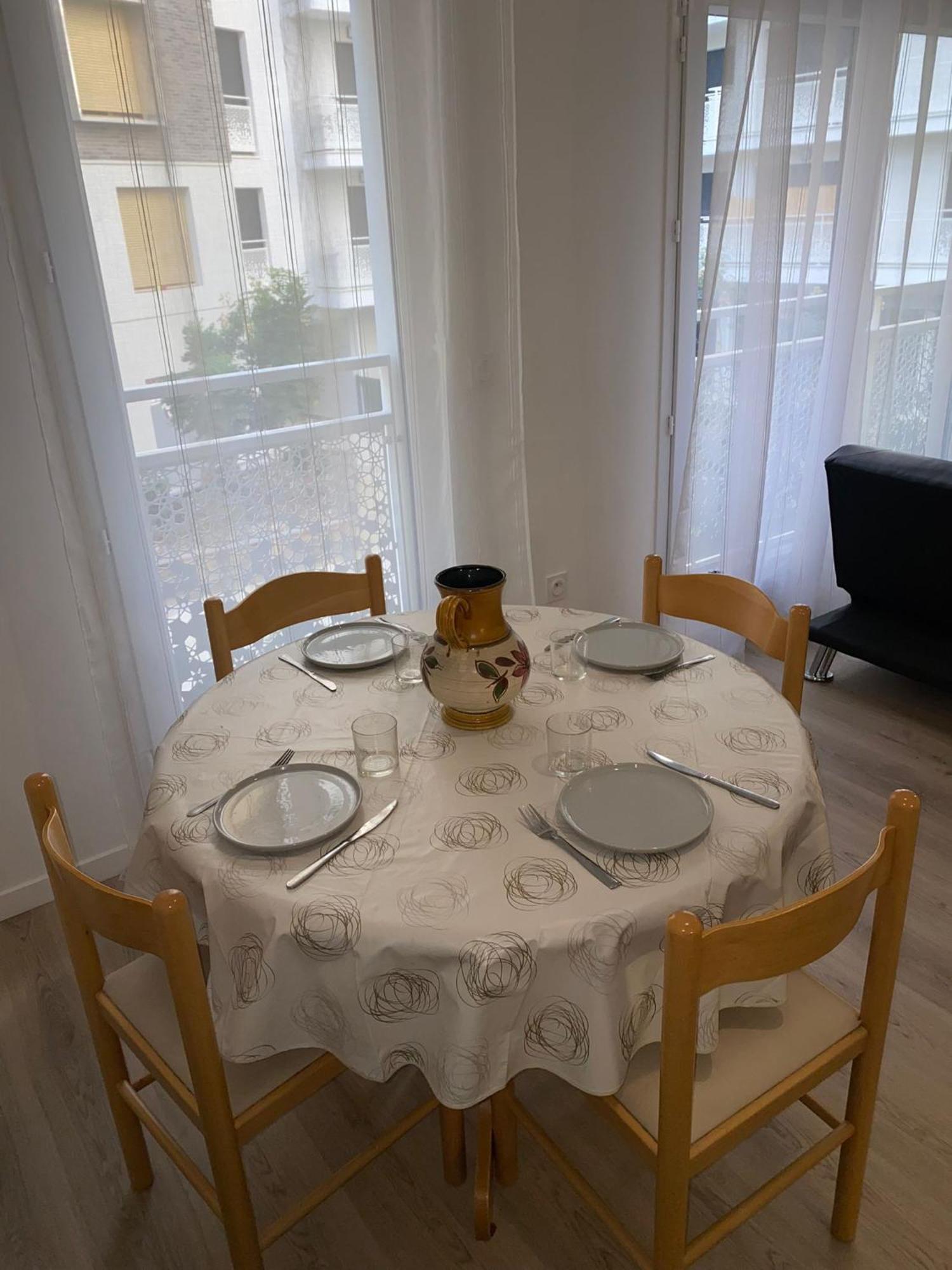 Joli Appartement F2 Bobigny Metro Proche Paris Экстерьер фото