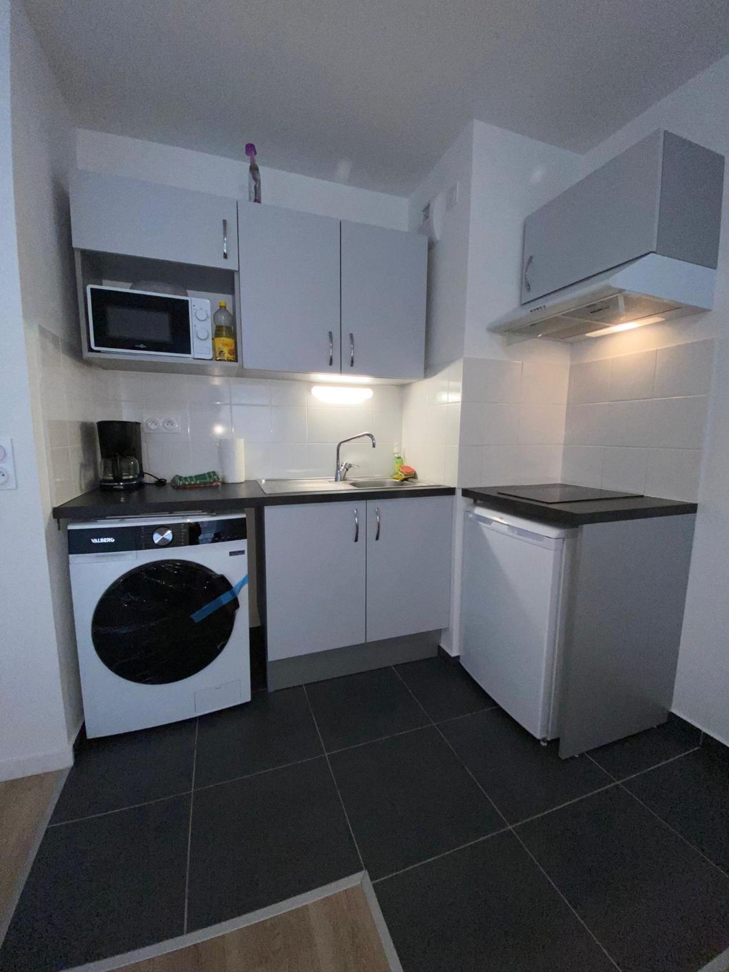 Joli Appartement F2 Bobigny Metro Proche Paris Экстерьер фото